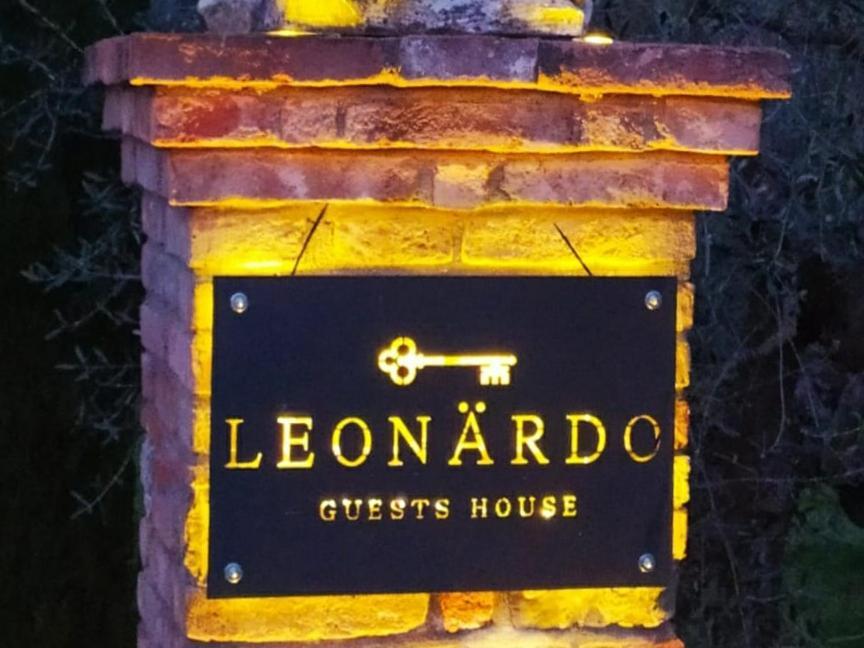 Апартаменты Leonaerdo Guests House Паникале Экстерьер фото