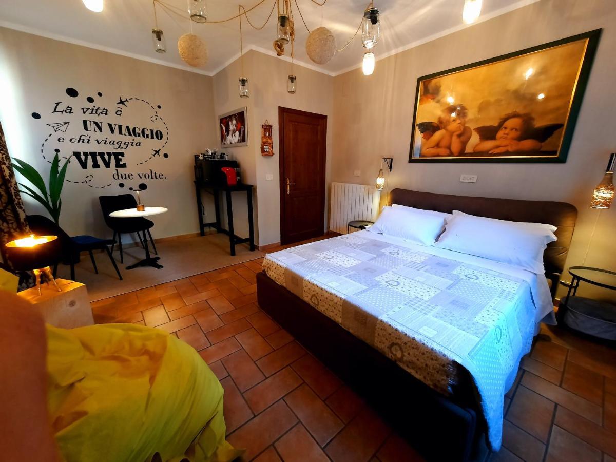Апартаменты Leonaerdo Guests House Паникале Номер фото