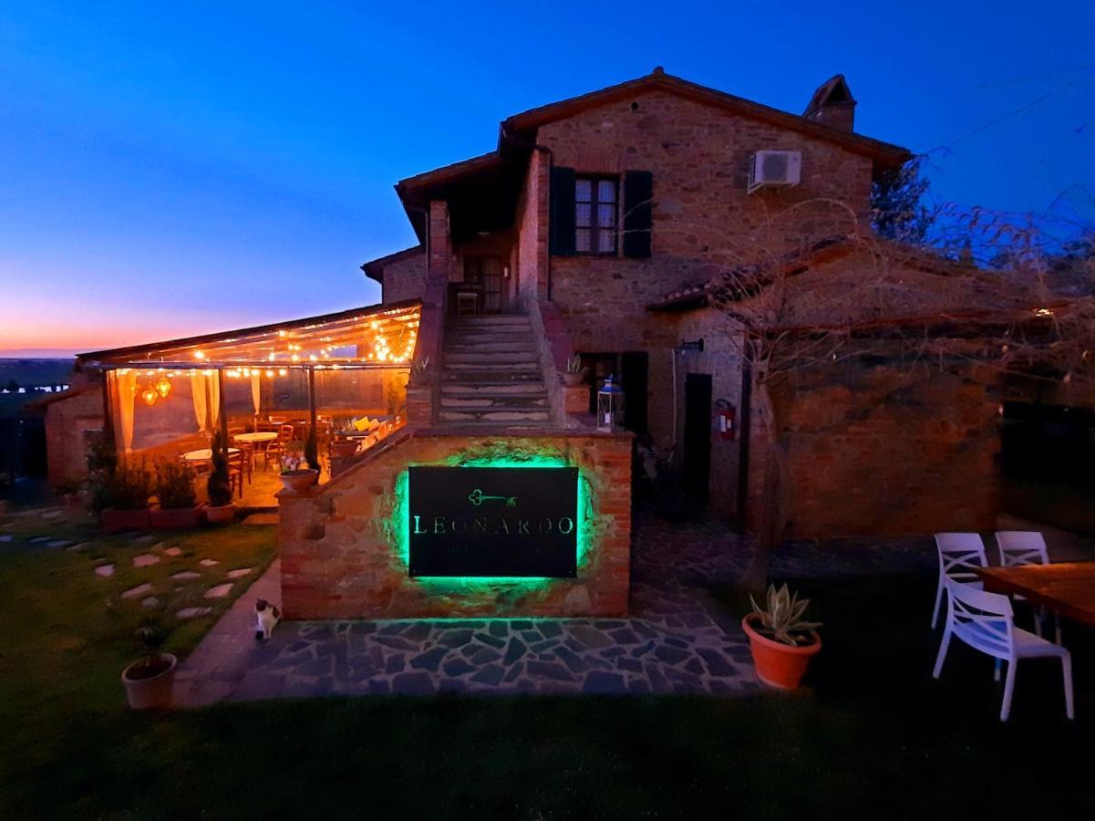 Апартаменты Leonaerdo Guests House Паникале Экстерьер фото