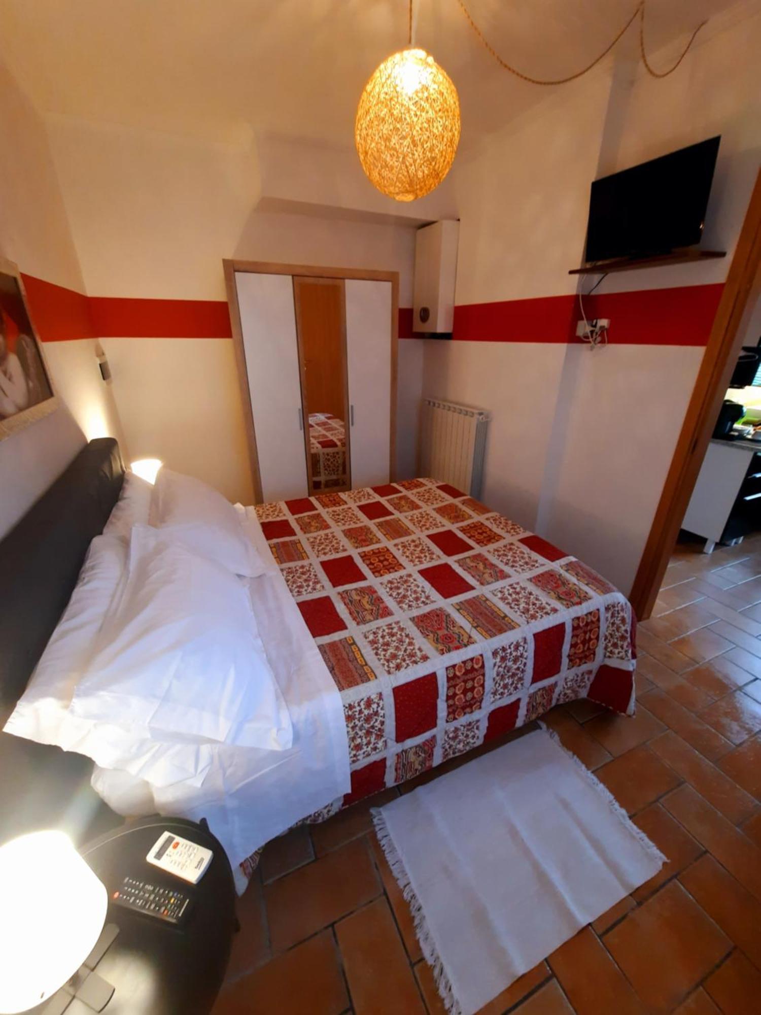 Апартаменты Leonaerdo Guests House Паникале Экстерьер фото